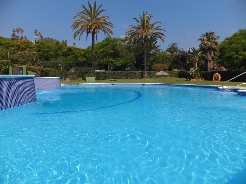 Apartamento Bahia Dorada Estepona Dış mekan fotoğraf